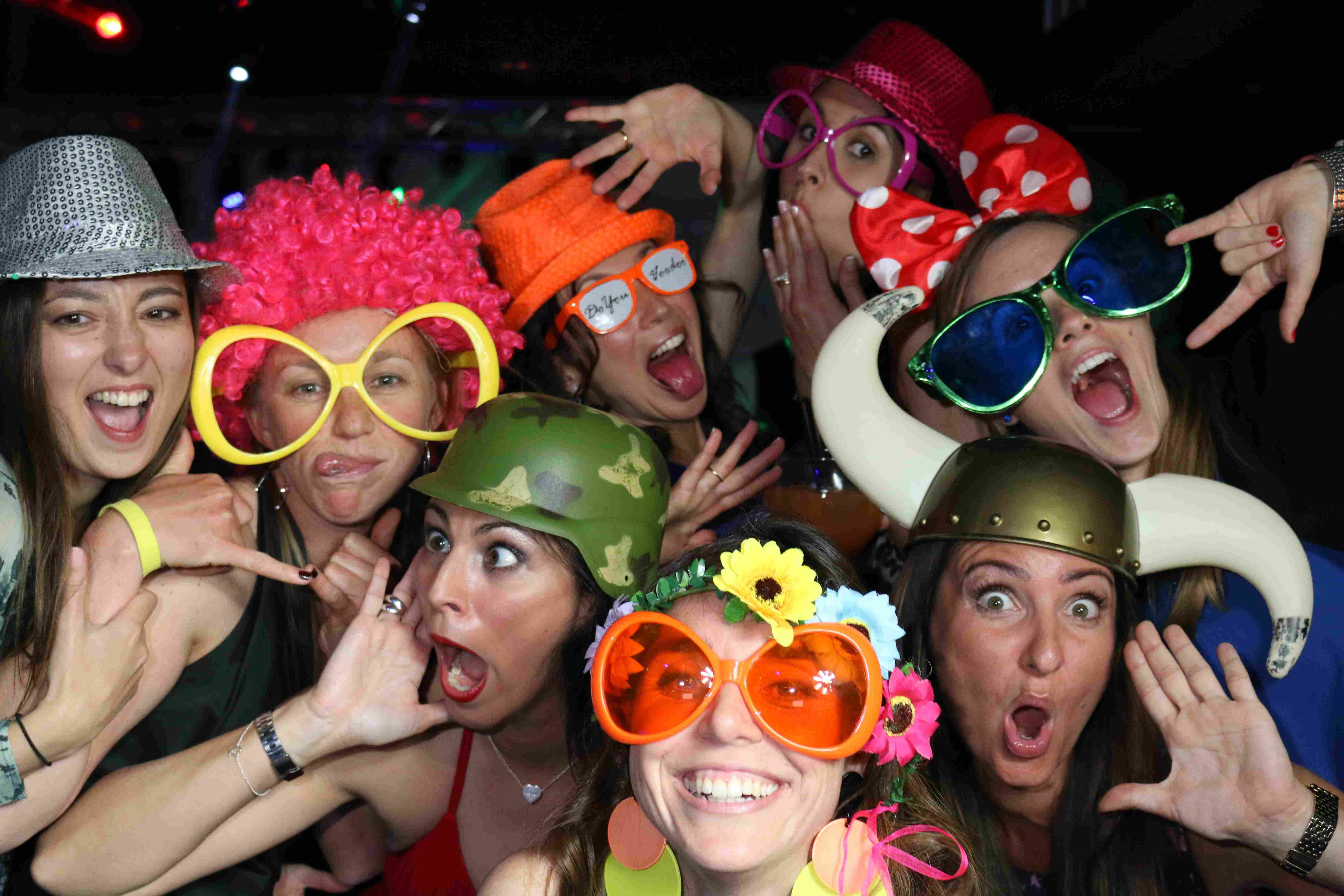 Cabina 360 y fotomatón en Lleida para bodas y eventos